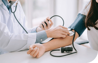 Медицинский осмотр пациента